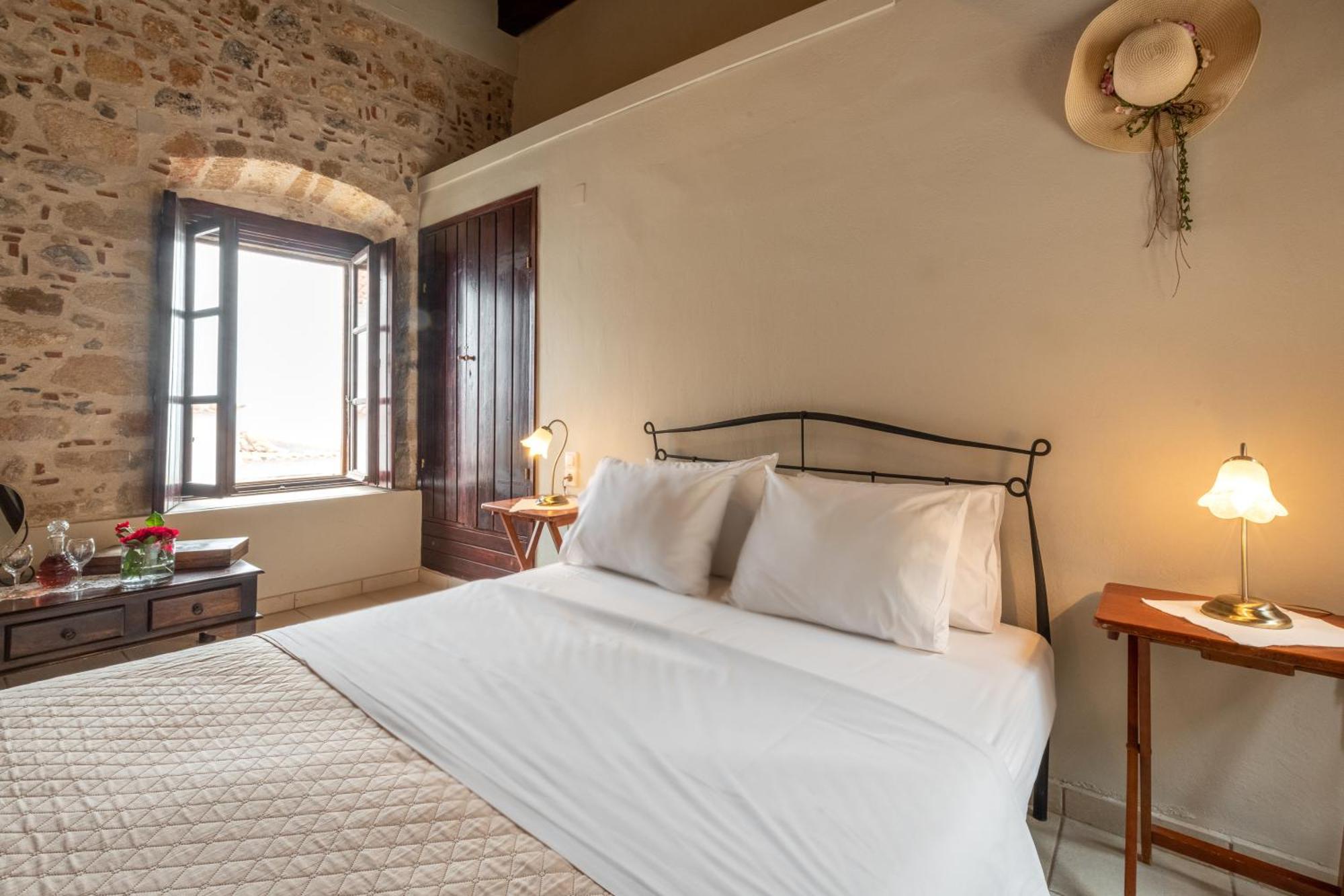 Guesthouse Kellia โมเน็มวาซี ห้อง รูปภาพ